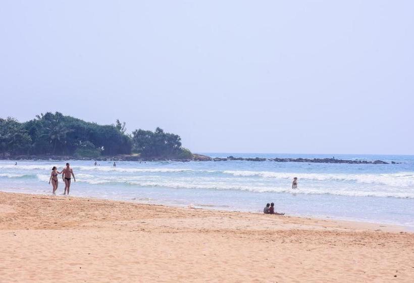 Пансион Channa Villa & Tours