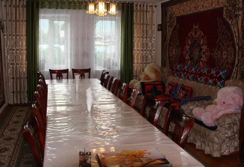 پانسیون Guest House Nur