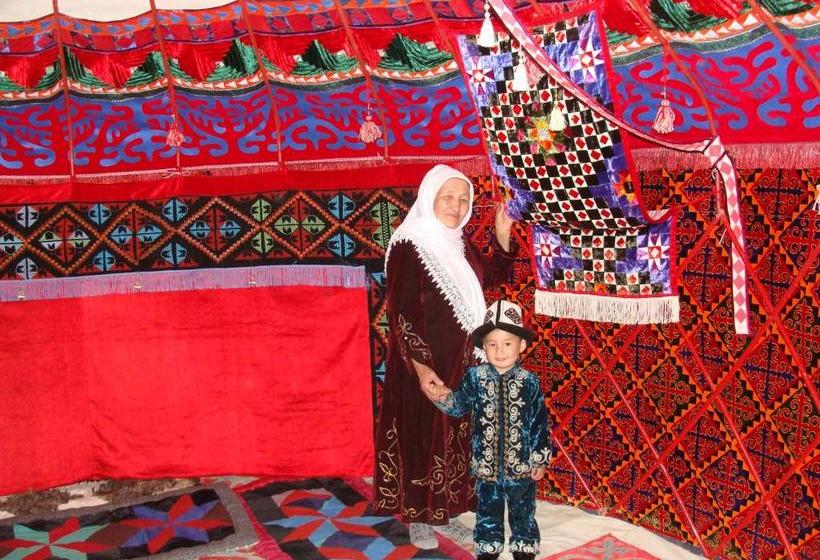 پانسیون Guest House Nur