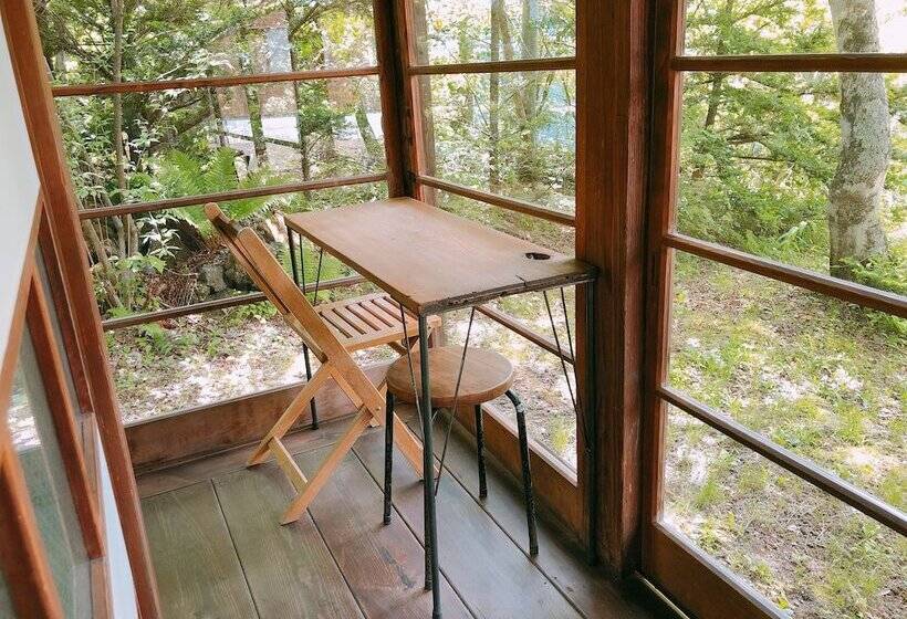 פנסיון Koya Backpackers