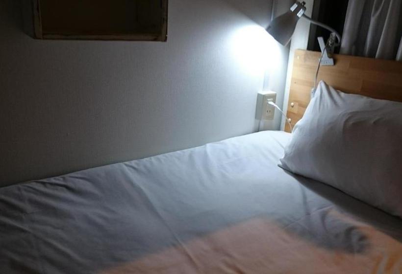 بنسيون Luna Inn