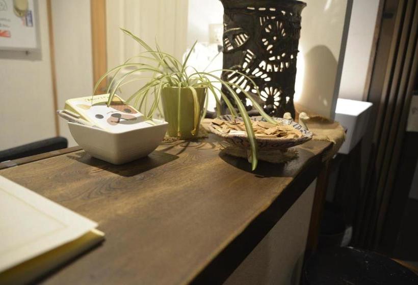 بنسيون Luna Inn