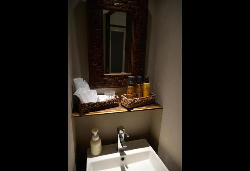 بنسيون Luna Inn