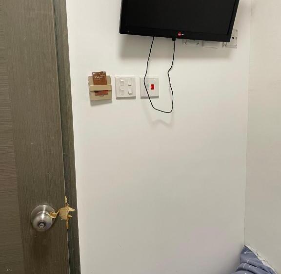 پانسیون Majestic 7 Guesthouse