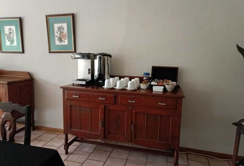 بنسيون Pecan Farm Guesthouse