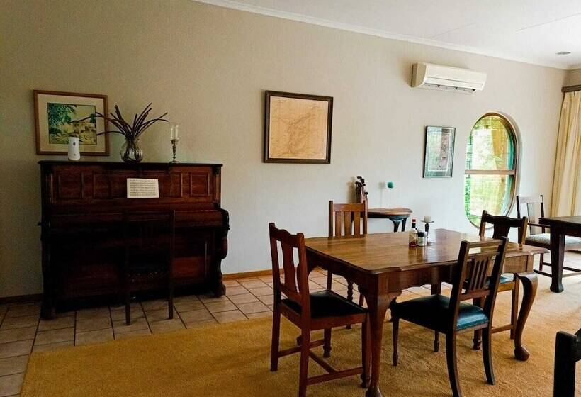 بنسيون Pecan Farm Guesthouse