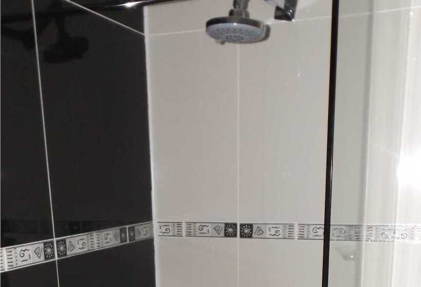 پانسیون Silver Plum Bnb