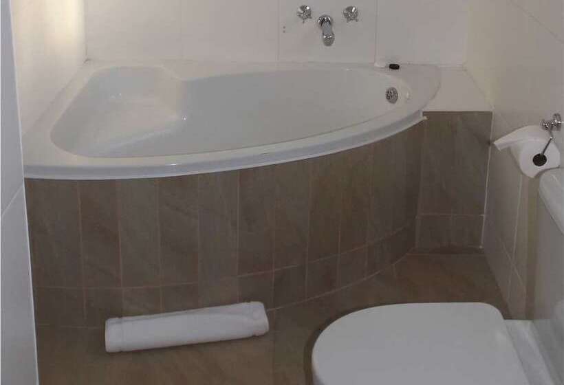 پانسیون Silver Plum Bnb