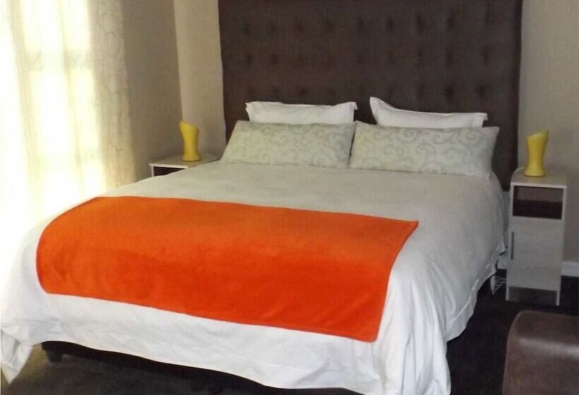 پانسیون Silver Plum Bnb