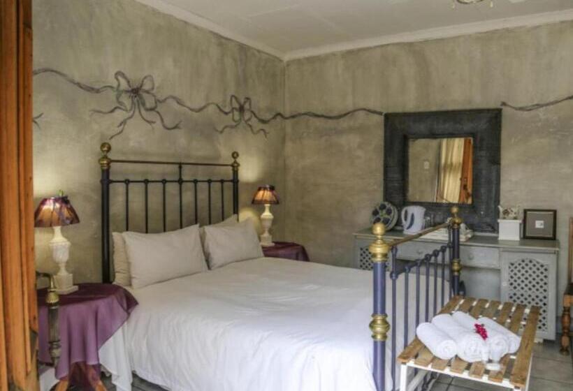 펜션 The Green Acorn Guest House