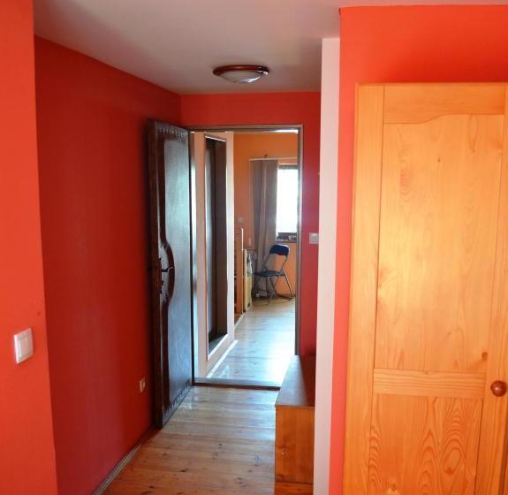 بنسيون Villa Silver Green