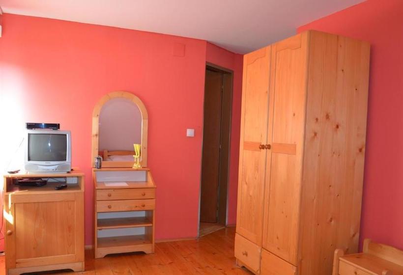 بنسيون Villa Silver Green