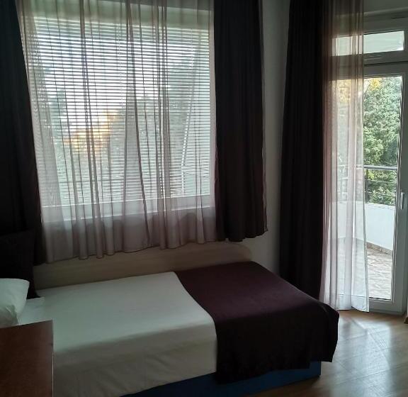 ペンション Villa Vesela