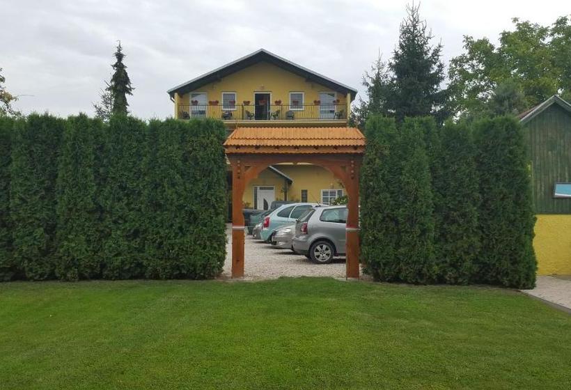 Pension Hostad