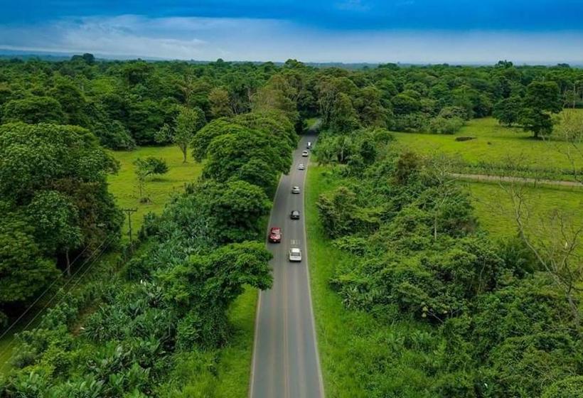 فندق صغير Casona Tica Linda