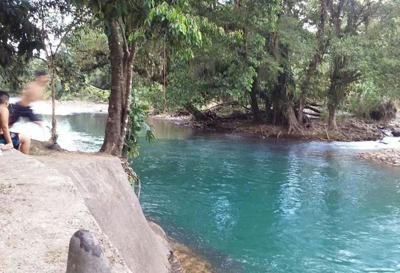 فندق صغير Casona Tica Linda