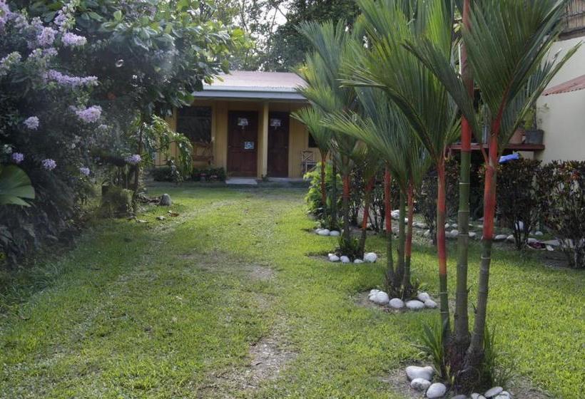 فندق صغير Casona Tica Linda