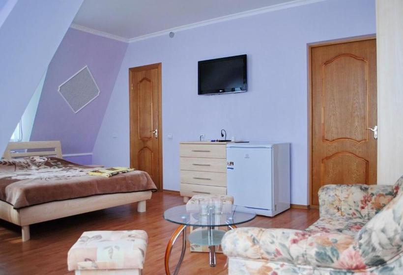 ユースホステル Guest House Naazove