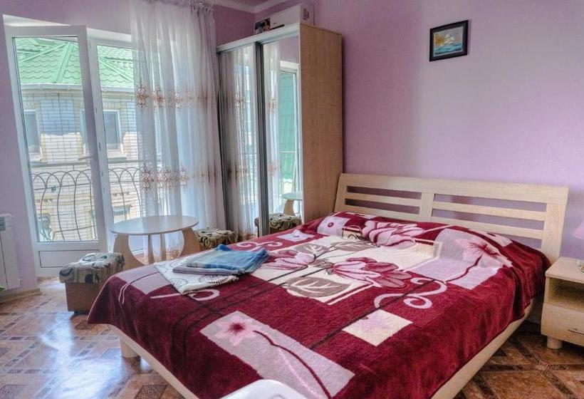 ユースホステル Guest House Naazove