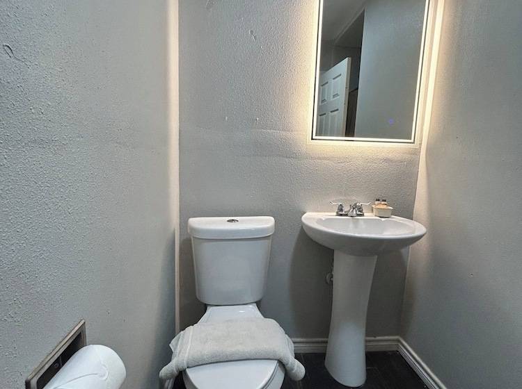 הוסטל Hill Country Inn