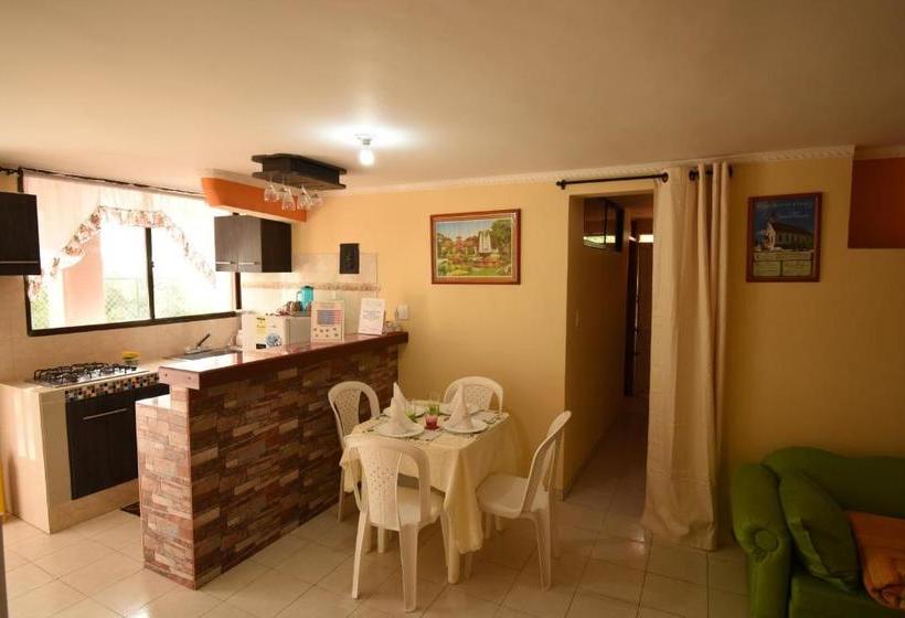 هاستل Marcia`s Place