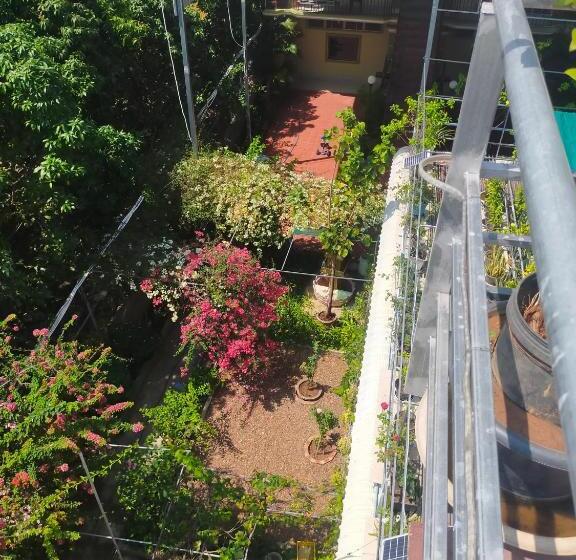 Schronisko Phalla Riverside