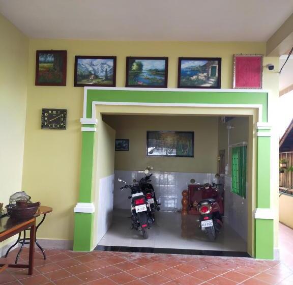 Schronisko Phalla Riverside