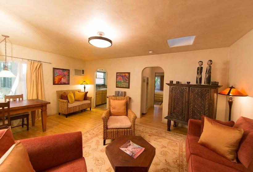 فندق صغير The Emerald Iguana Inn