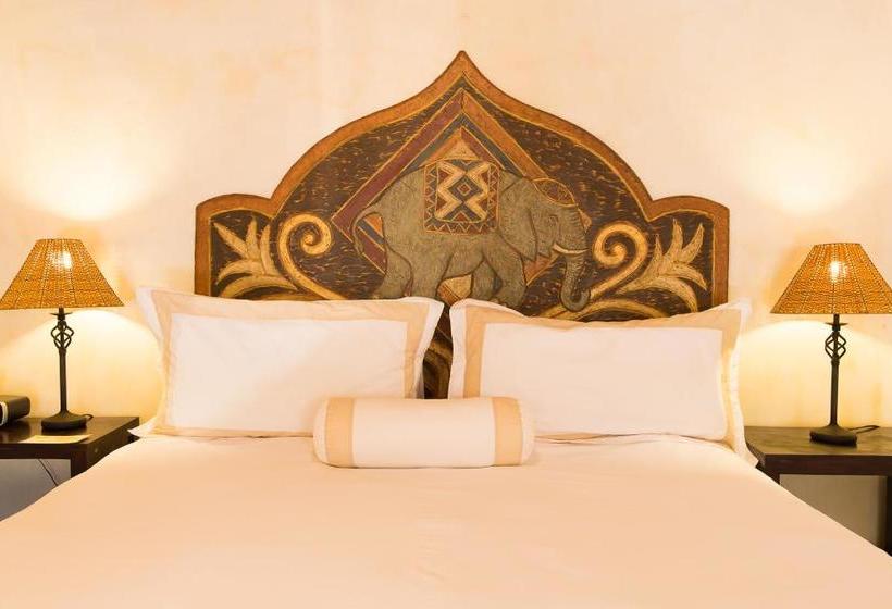 فندق صغير The Emerald Iguana Inn