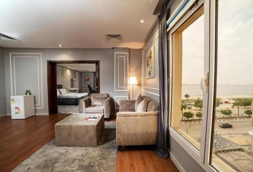 Golden Garden Al Corniche