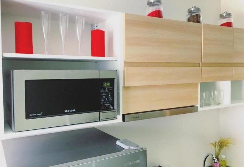 Happy Place Official