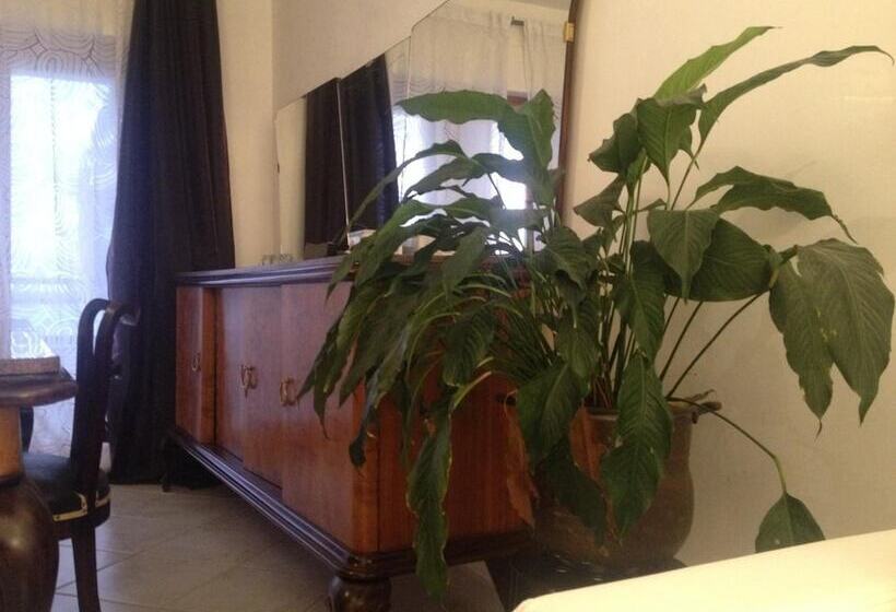 فندق Via Roma Suite