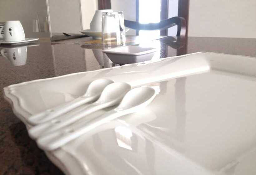 فندق Via Roma Suite