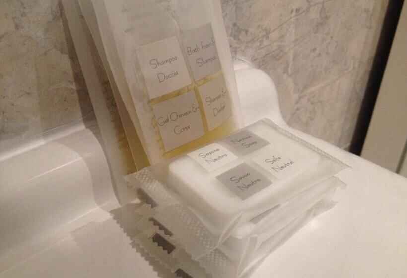 فندق Via Roma Suite