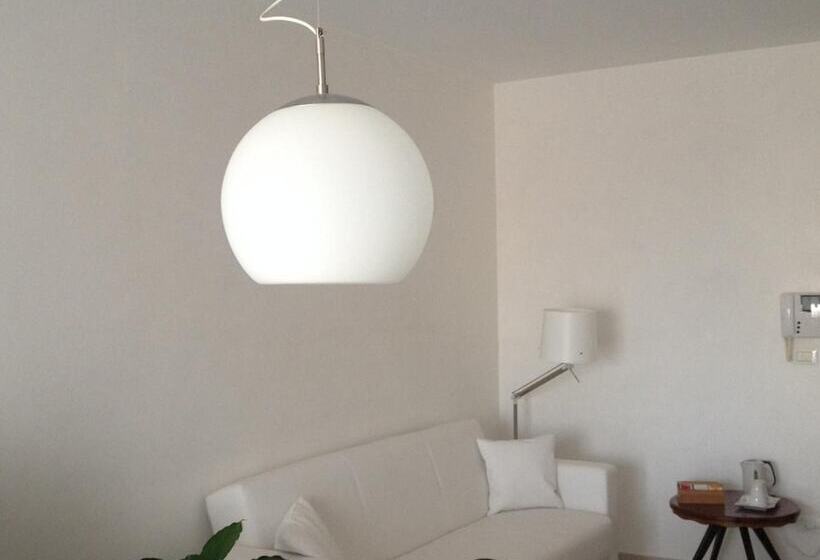 فندق Via Roma Suite