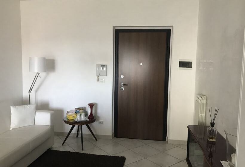 فندق Via Roma Suite