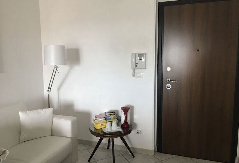 فندق Via Roma Suite