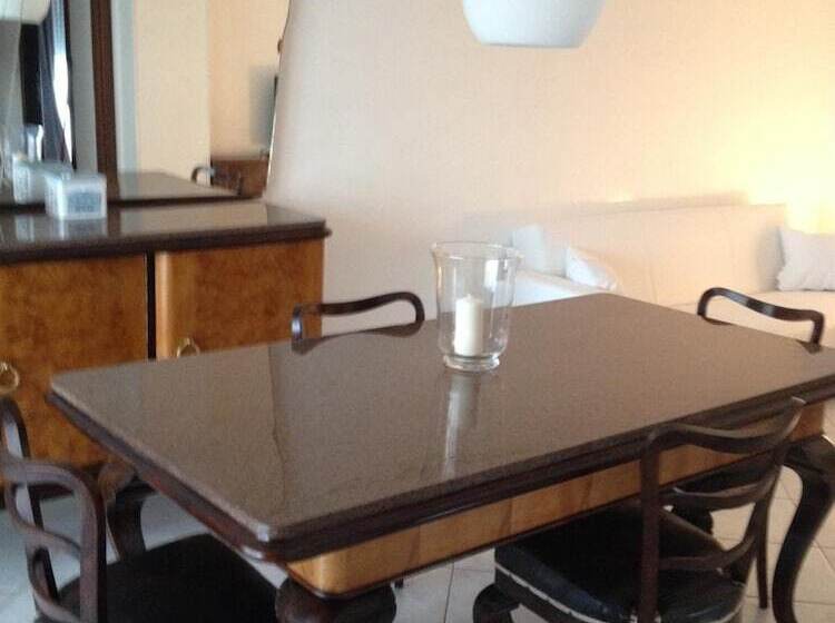 فندق Via Roma Suite