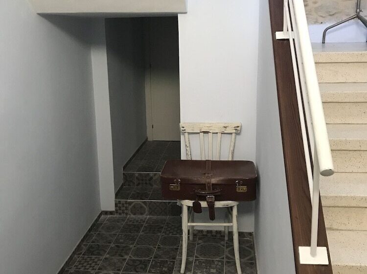 בית מלון כפרי Ripari Di Giobbe