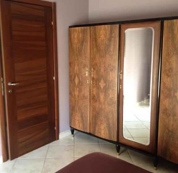 فندق Via Roma Suite