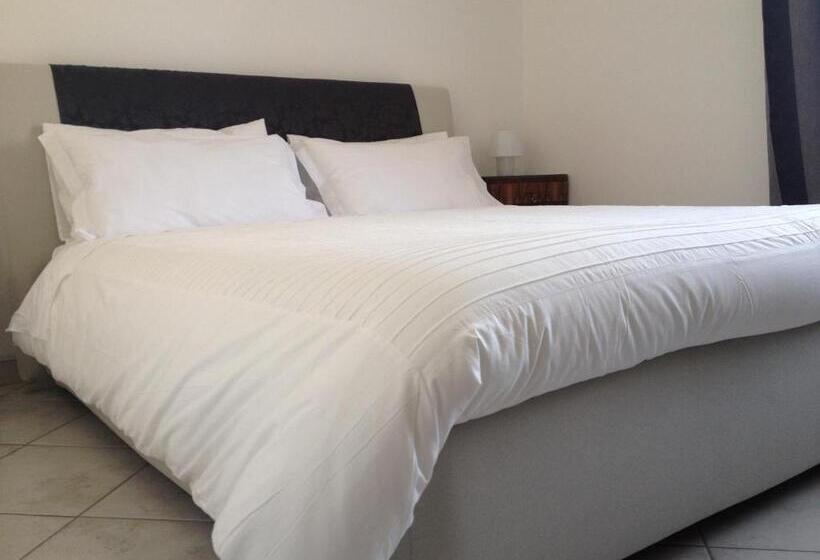 فندق Via Roma Suite