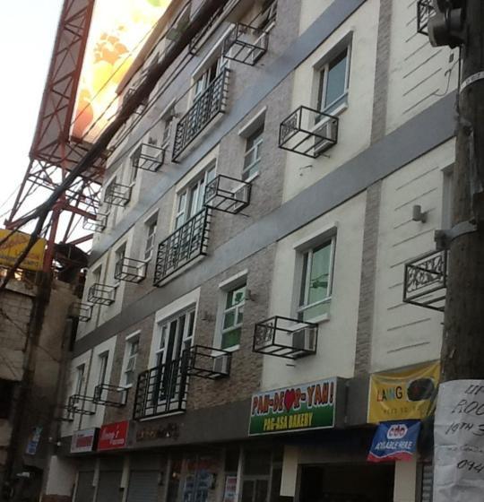 پانسیون Aam Transient And Guest House