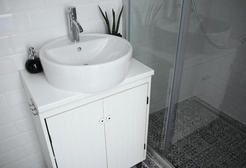 پانسیون Chopsticks B&b