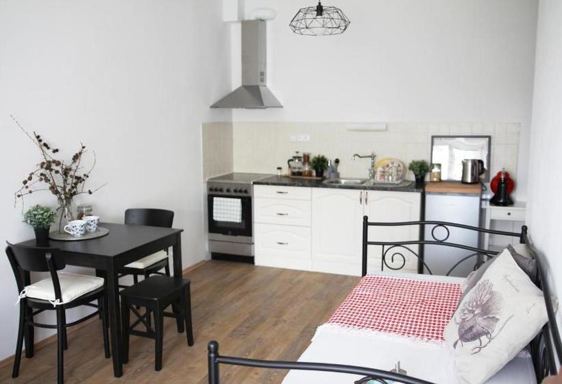 پانسیون Chopsticks B&b