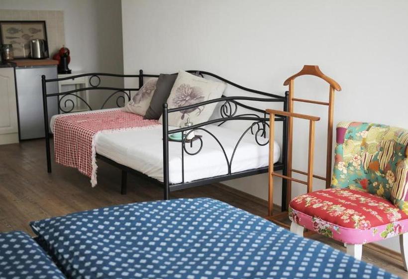 پانسیون Chopsticks B&b