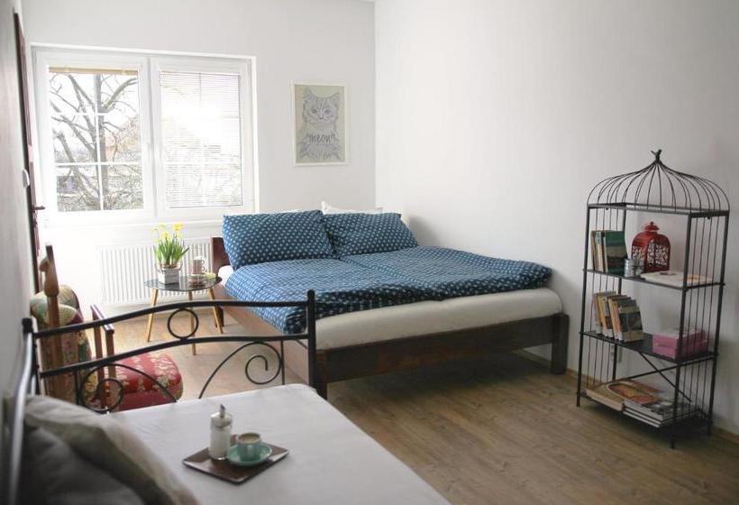 پانسیون Chopsticks B&b