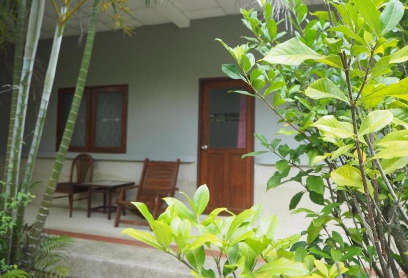 펜션 Coconut Bungalow