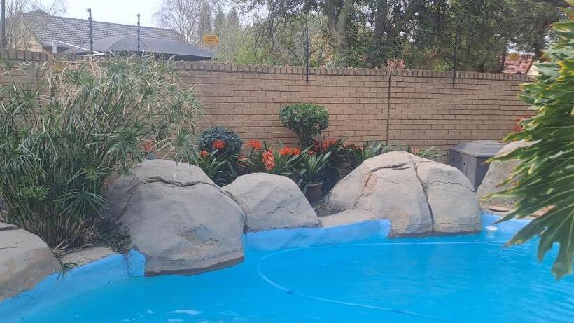 פנסיון De Zevende Hemel Guesthouse