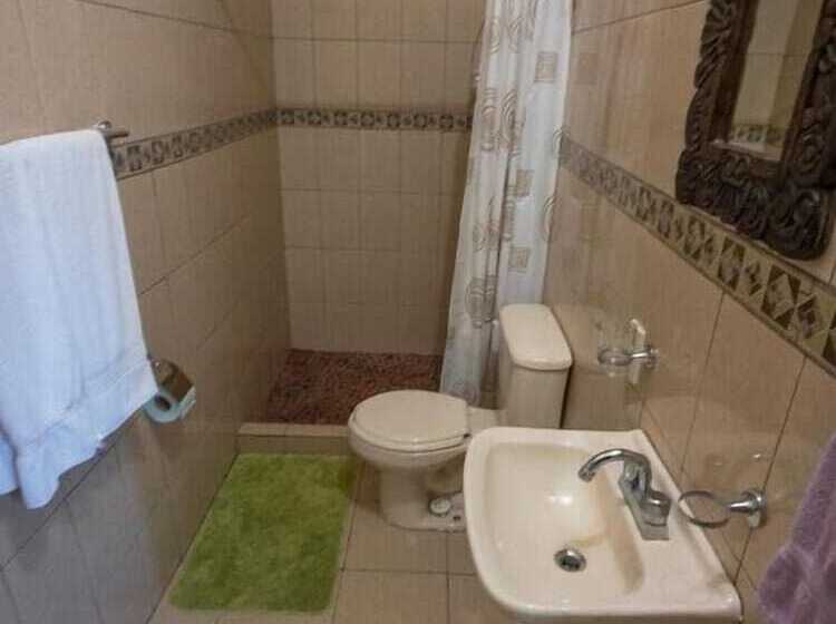 Пансион Flor De Cera