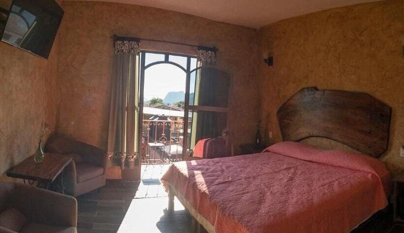 Пансион Flor De Cera